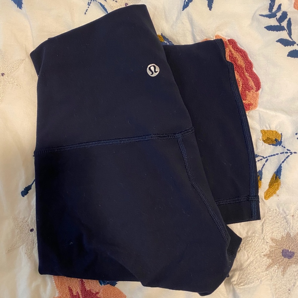 navy lululemon align